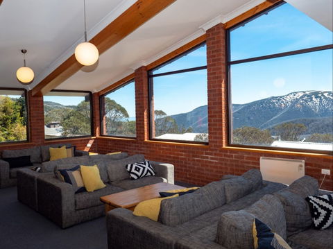 Viking Alpine Lodge - Perth Resorts 0