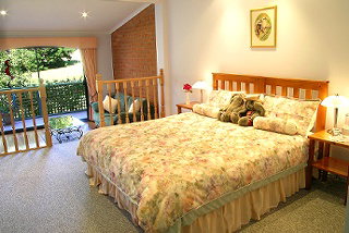 Amethyst Lodge - Accommodation Perth 2
