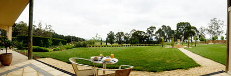 The Gatehouse At Villa Raedward - Accommodation Perth 5