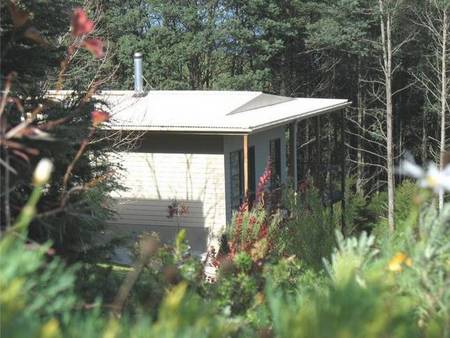 Lyrebird Cottages - Accommodation Perth 5
