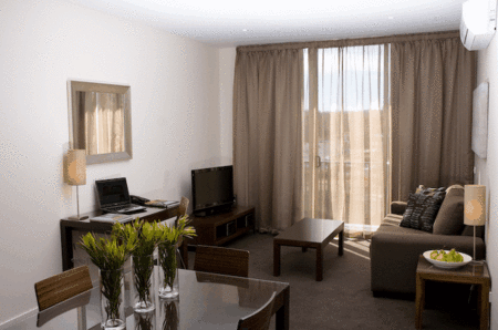 Punthill Knox - Accommodation Perth 3