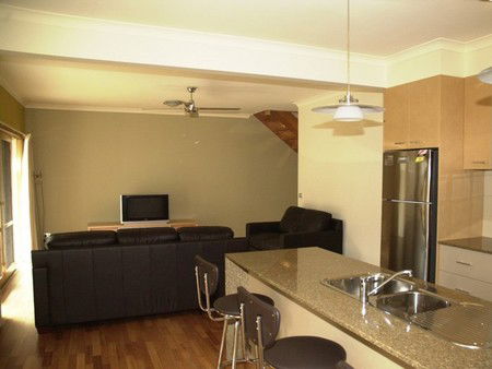 The Lakes Apartments - Accommodation Perth 3