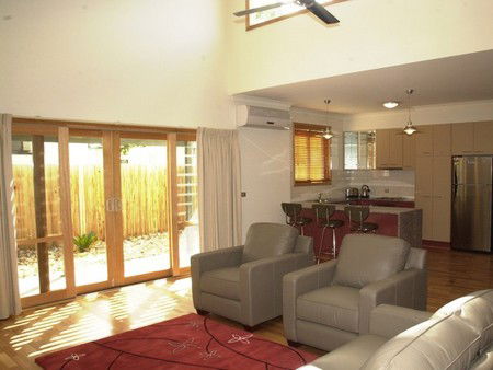 The Lakes Apartments - Accommodation Perth 4