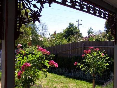 Airleigh - Rose Cottage - Accommodation Perth 4