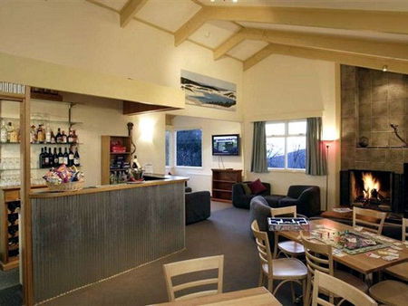 Cooroona Alpine Lodge - Accommodation Perth 0