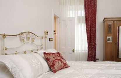Forest Edge Country House - Accommodation Perth 5