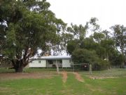 Barrahead Cottage - Accommodation Perth 0