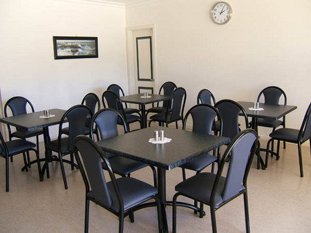 Astra Backpackers - Accommodation Perth 4