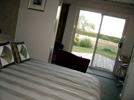South Beach Haven - Accommodation Perth 2