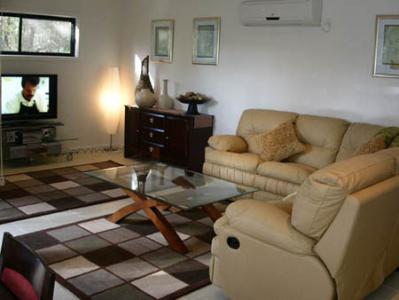 Central Cowes Family Townhouses - Accommodation Perth 2