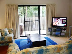 Central Cowes Family Townhouses - Accommodation Perth 3