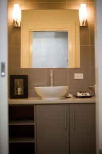 Gallery Apartments - Accommodation Perth 2