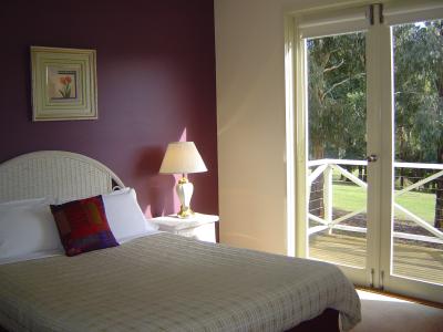 Gallery Apartments - Accommodation Perth 3