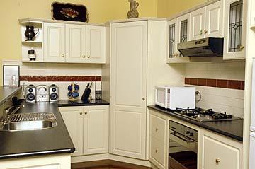 Warrnambools No 1 Luxury Apartment - Perth Resorts 0