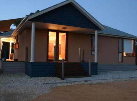 Aurora Cottages - Accommodation Perth 0