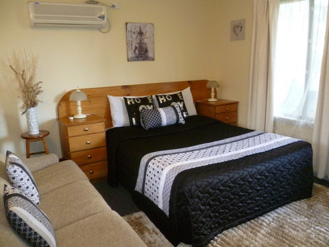 Mt View Motel - Perth Resorts 1