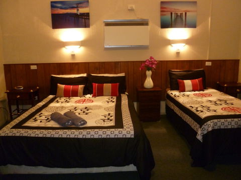 Mt View Motel - Perth Resorts 3