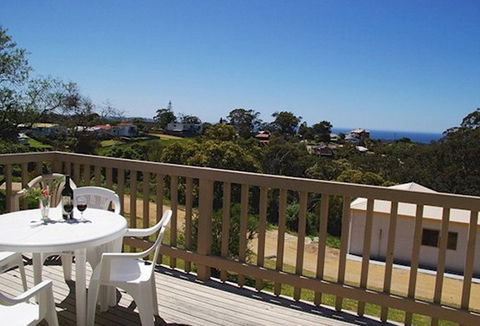 Lookout Holiday Units - Accommodation Perth 5