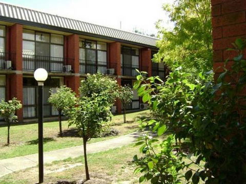 Moe Motor Inn - Perth Resorts 1