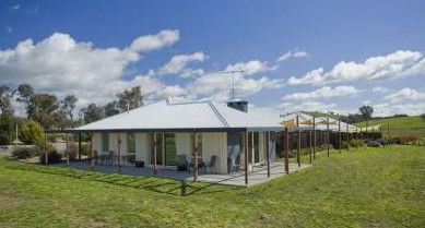 Country Guesthouse Schonegg - Accommodation Perth 0