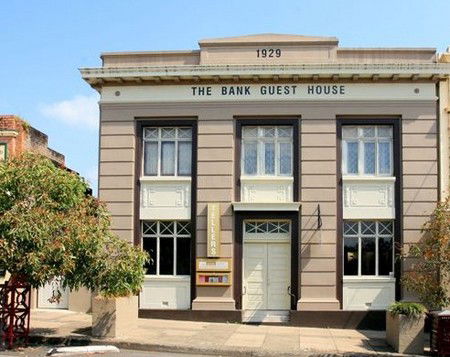 The Bank Guest House & Tellers Restaurant - Accommodation Perth 0