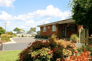 Cadman Apartments - Accommodation Perth 0