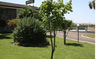 Isis Motel - Accommodation Perth