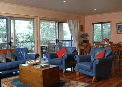 Surfside Retreat - Accommodation Perth 2