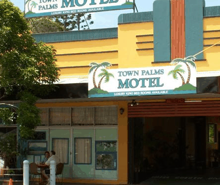 Town Palms Motel - Accommodation Perth 0