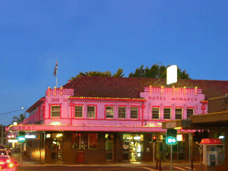 Monarch Motel Hotel - Accommodation Perth 0