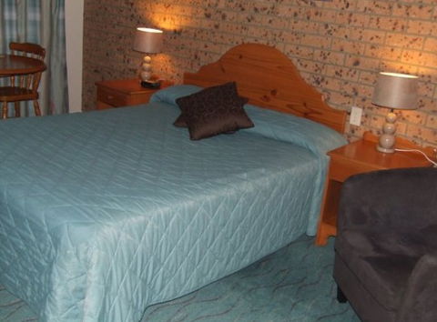 Swaggers Motor Inn, Yass - Accommodation Perth 5