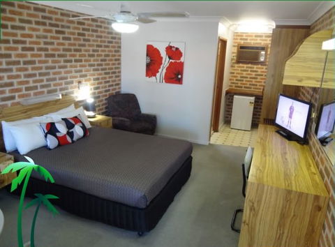 The Palms Motel - Accommodation Perth 1