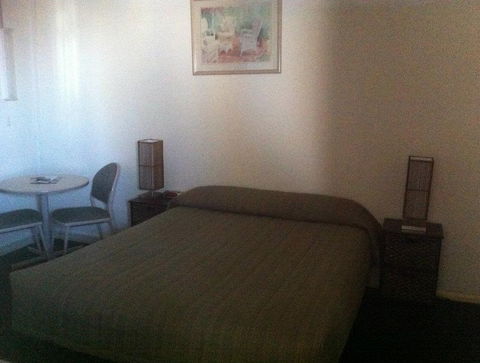 Coolabah Motel - Accommodation Perth 4