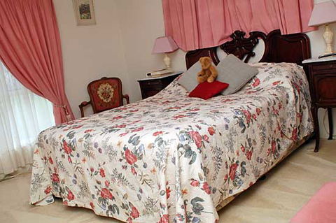 Jan's Bed & Breakfast - Accommodation Perth 0