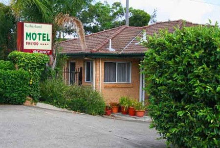 Sutherland Motel - Accommodation Perth 0