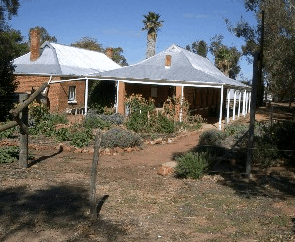 Avondale Discovery Farm - Accommodation Perth 0