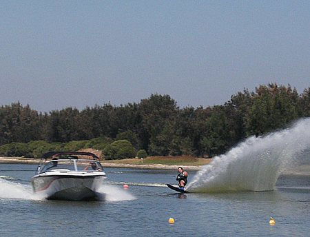 Bonney's WA Water Ski Park - Accommodation Perth 1