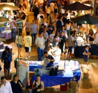 Surfers Paradise Beachfront Markets - Accommodation Perth