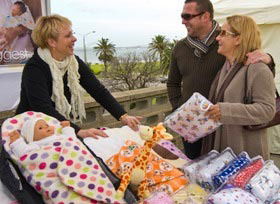 St Kilda Esplanade Market - Accommodation Perth 2