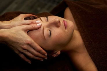 Rejuvenate Salon And Day Spa - Accommodation Perth 1