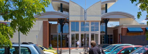 Northcote Central Shopping Centre - Perth Resorts 0