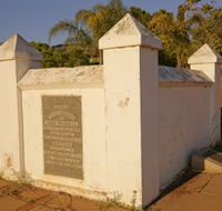 Morrell Memorial - Accommodation Perth