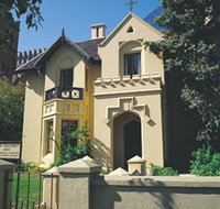 The Deanery - Perth Resorts