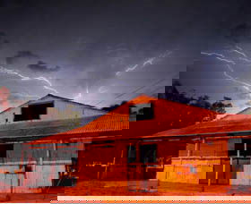 Red Dirt Photographic Gallery - Accommodation Perth 0