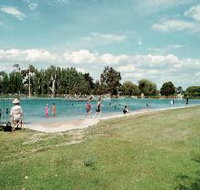 Millicent Swimming Lake - Perth Resorts
