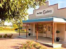 Peter Franz Fine Art Gallery - Accommodation Perth 0