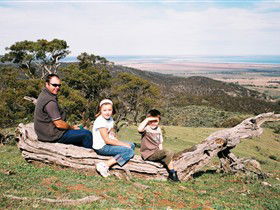 Bridle Track - Perth Resorts 0