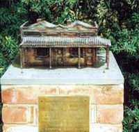 Sculpture Of Beetaloo Reservoir Hotel - Accommodation Perth