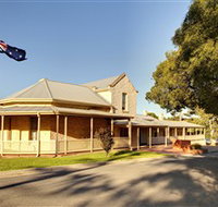 Tjilbruke Trail Monument and Kingston Park Coastal Reserve - Perth Resorts