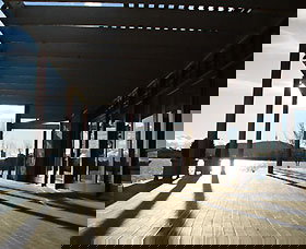 The Boat House By The Lake - Perth Resorts 0